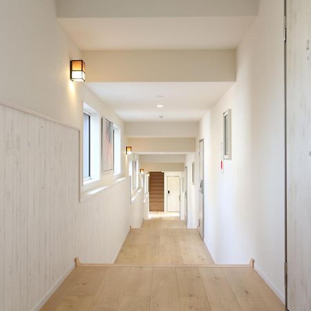 The Seasons Apartments هاكوبا المظهر الخارجي الصورة