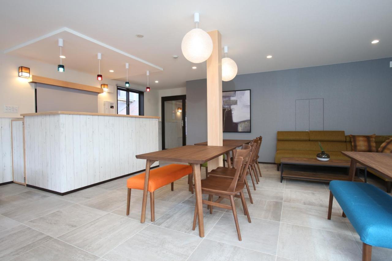 The Seasons Apartments هاكوبا المظهر الخارجي الصورة