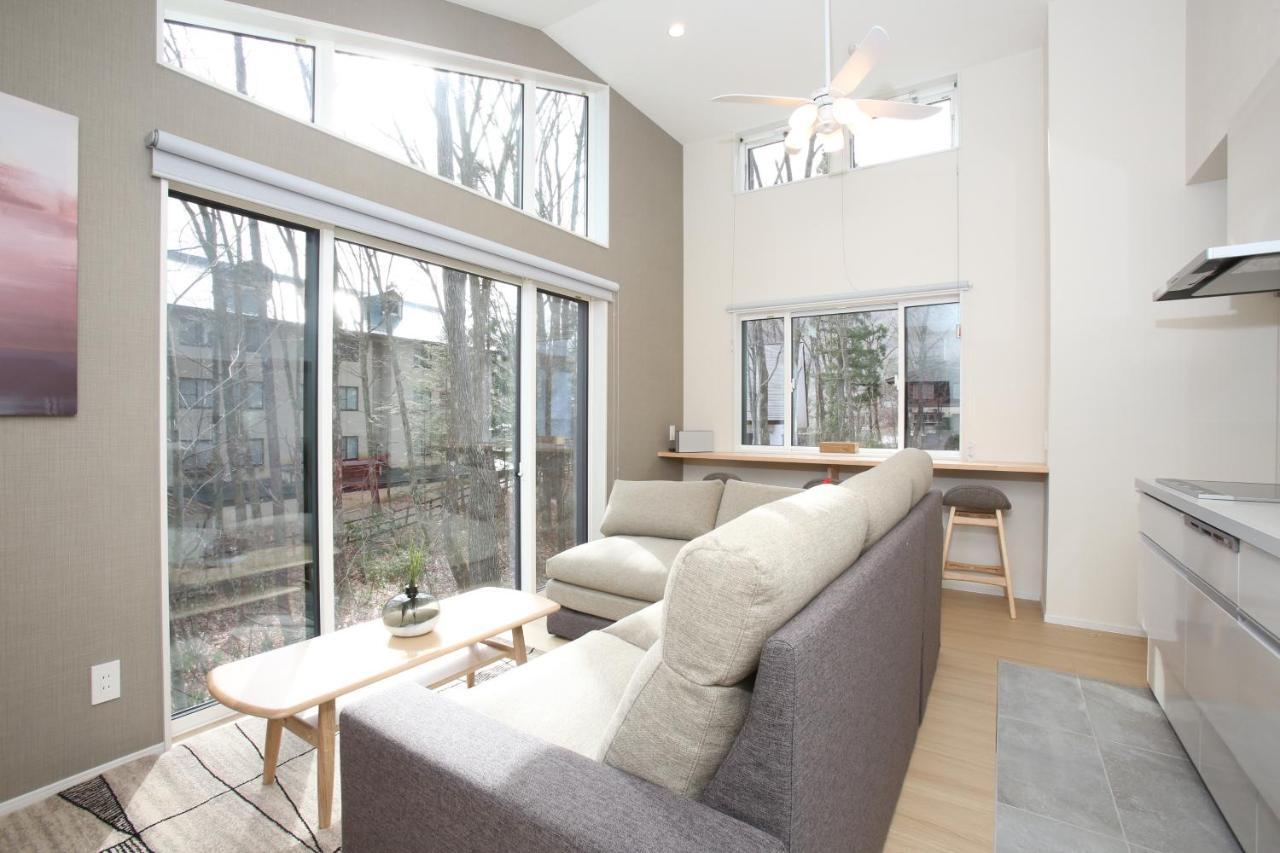 The Seasons Apartments هاكوبا المظهر الخارجي الصورة