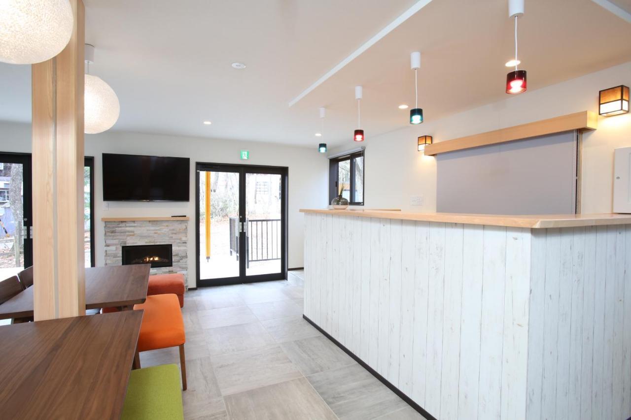 The Seasons Apartments هاكوبا المظهر الخارجي الصورة