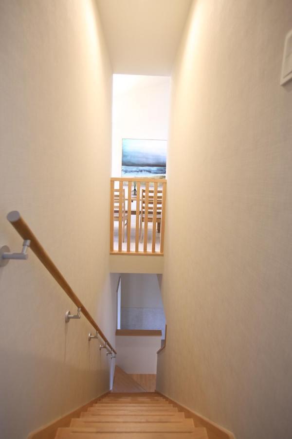 The Seasons Apartments هاكوبا المظهر الخارجي الصورة